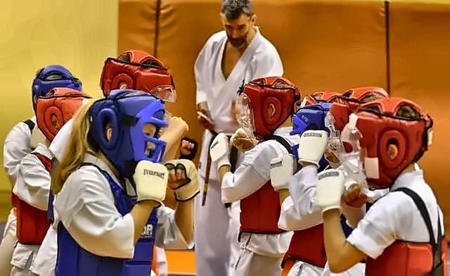 sztuki-walki-bydgoszcz-640x392-poprawione-cropped.jpg