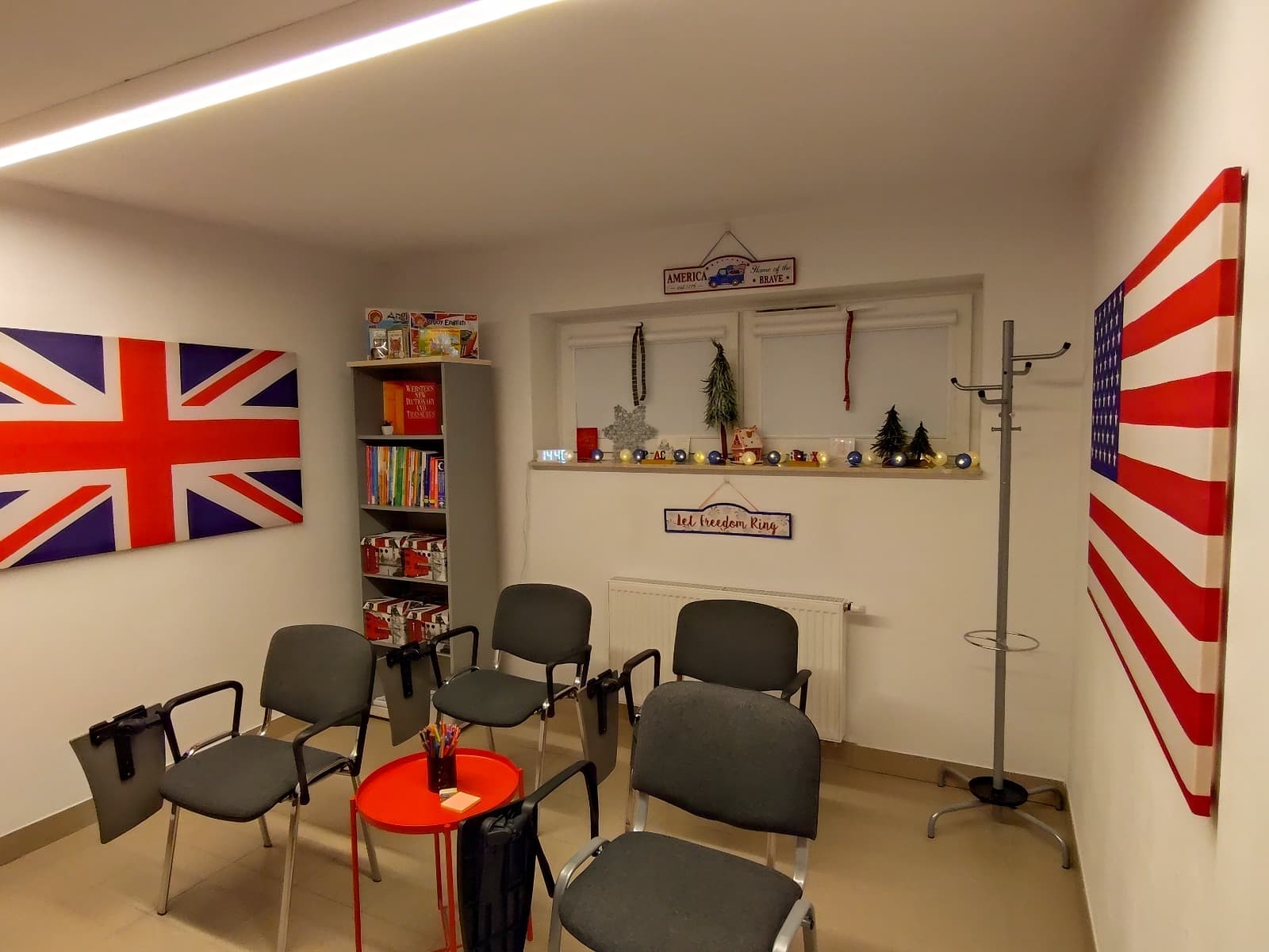 sjok-sala-lekcyjna-01-cropped.jpg