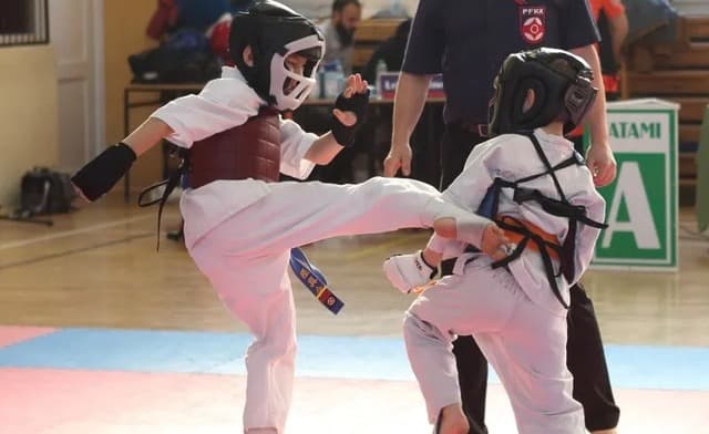 karate-dla-ciebie-640x392-cropped.jpg